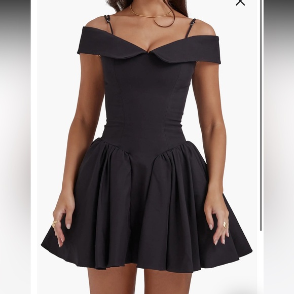 House of CB Elida off the shoulder minidress black - Picture 1 of 5